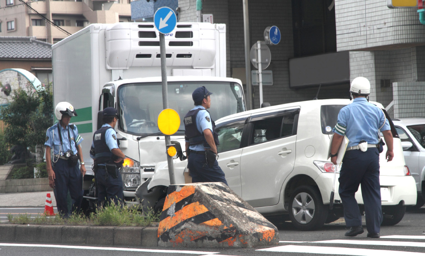 交通事故の主要要因「居眠り、過労」防止の重要性